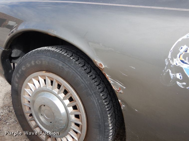 image for item GC9484 2001 Ford Crown Victoria Police Interceptor