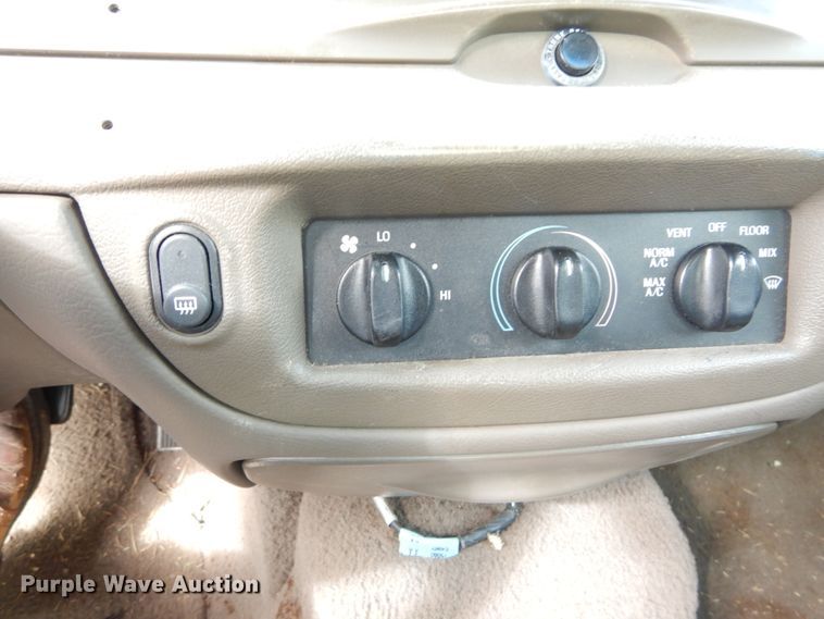 image for item GC9484 2001 Ford Crown Victoria Police Interceptor