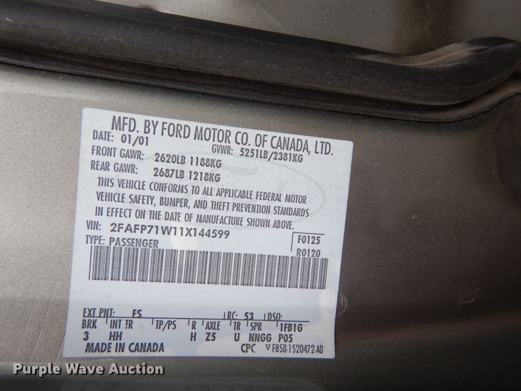 image for item GC9484 2001 Ford Crown Victoria Police Interceptor