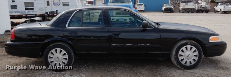 image for item GC9485 2010 Ford Crown Victoria Police Interceptor