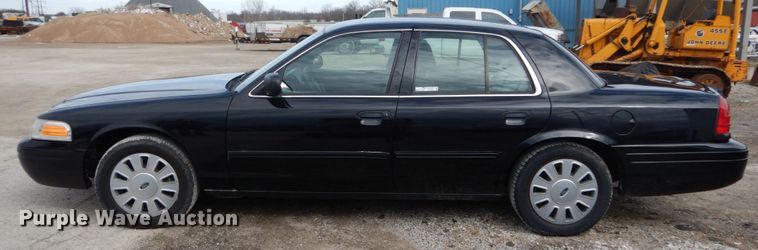 image for item GC9485 2010 Ford Crown Victoria Police Interceptor