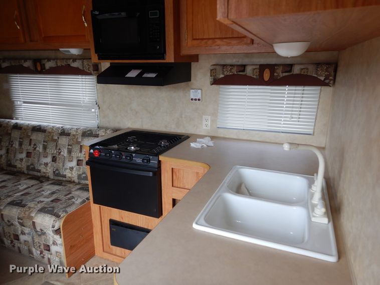 image for item GC9486 2003 Jay Flight 29BH camper