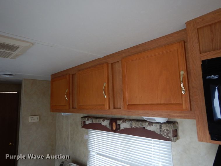 image for item GC9486 2003 Jay Flight 29BH camper