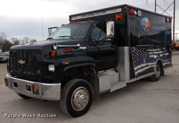 image for item GC9487 1991 Chevrolet C6500 command center truck