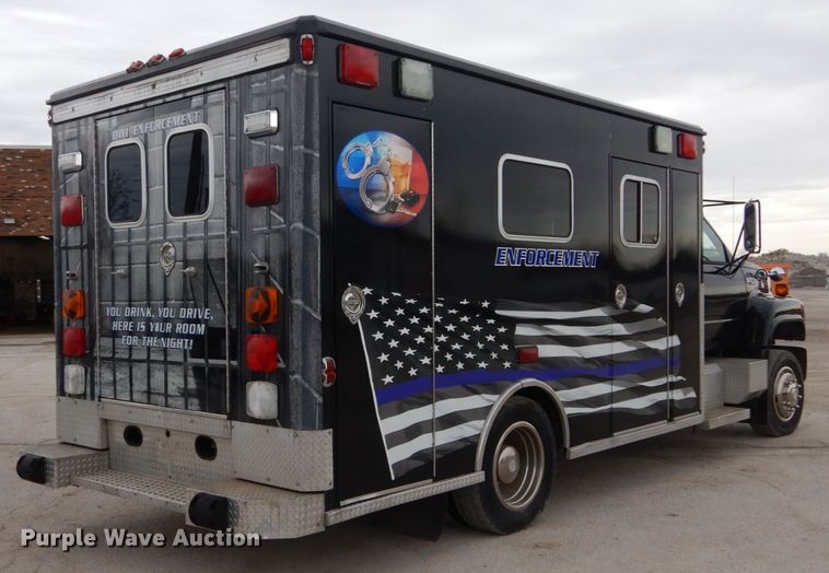 image for item GC9487 1991 Chevrolet C6500 command center truck