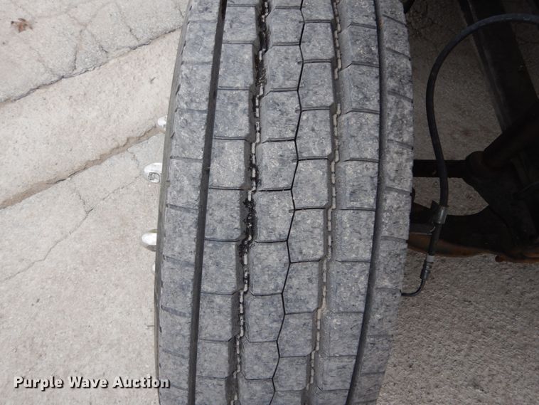 image for item GC9487 1991 Chevrolet C6500 command center truck