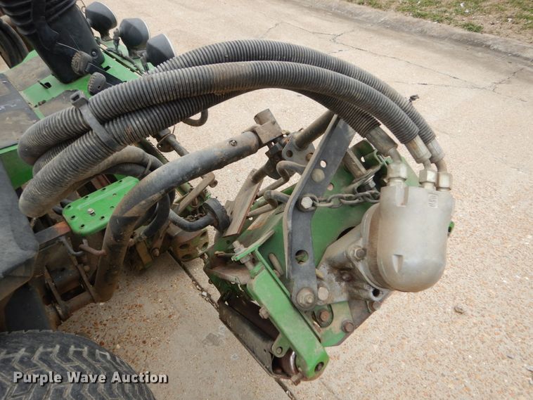 image for item GC9489 2008 John Deere 7700 fairway mower