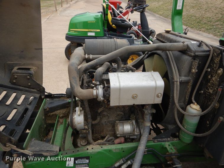 image for item GC9489 2008 John Deere 7700 fairway mower
