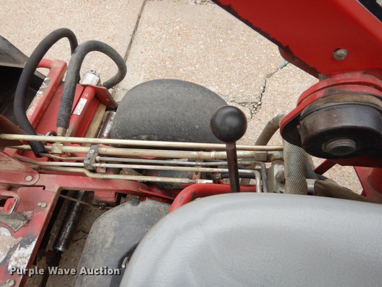 image for item GC9491 Toro 04375 greens mower