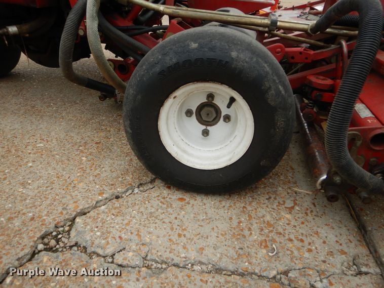 image for item GC9491 Toro 04375 greens mower