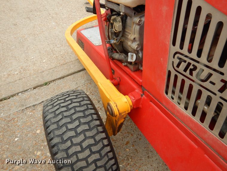 image for item GC9492 Tru-Turf RS48-11E greens roller