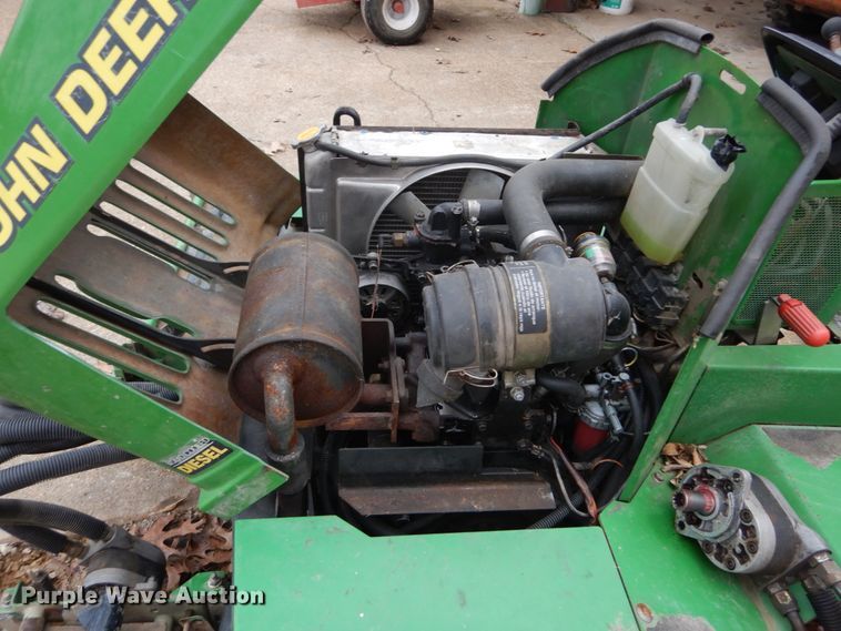 image for item GC9494 John Deere 2653A fairway mower