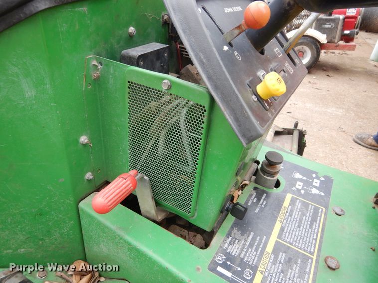 image for item GC9494 John Deere 2653A fairway mower