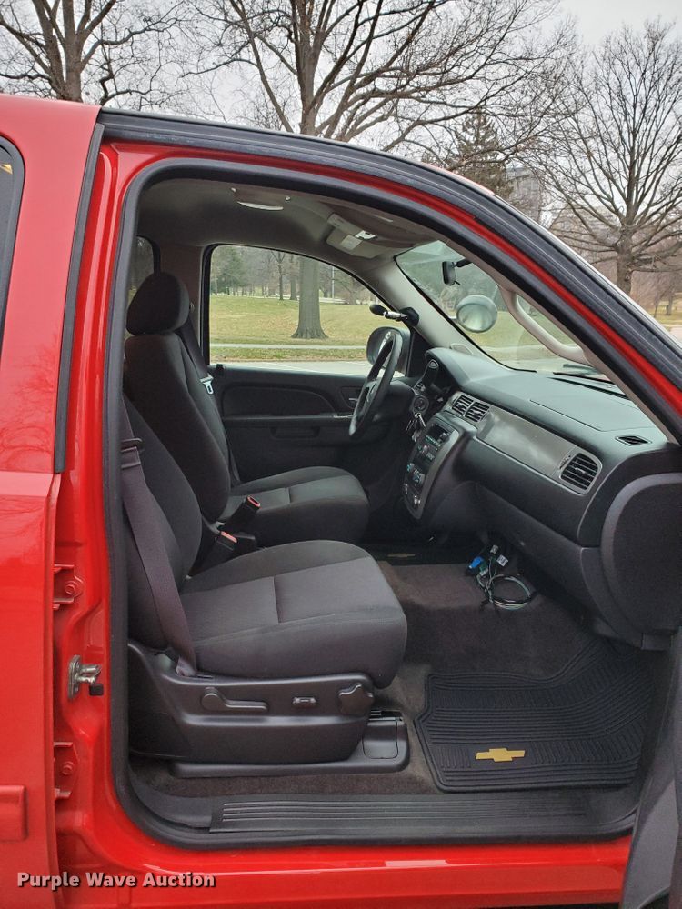 image for item GC9496 2013 Chevrolet Tahoe Police SUV