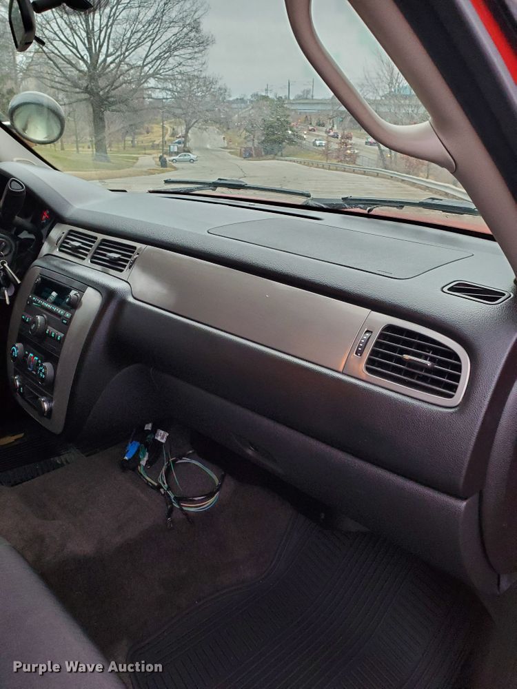 image for item GC9496 2013 Chevrolet Tahoe Police SUV