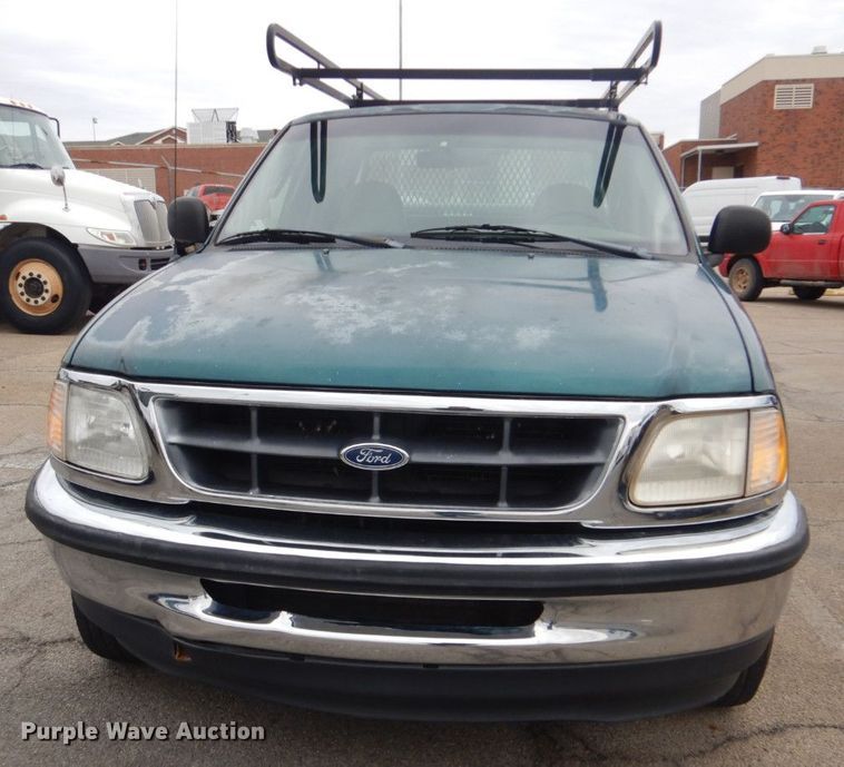 image for item GD9005 1998 Ford F150 SuperCab pickup truck