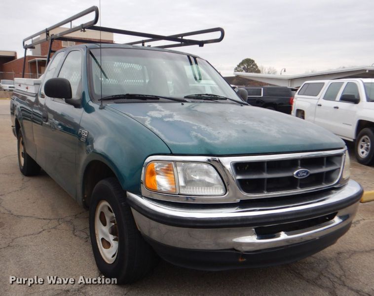 image for item GD9005 1998 Ford F150 SuperCab pickup truck