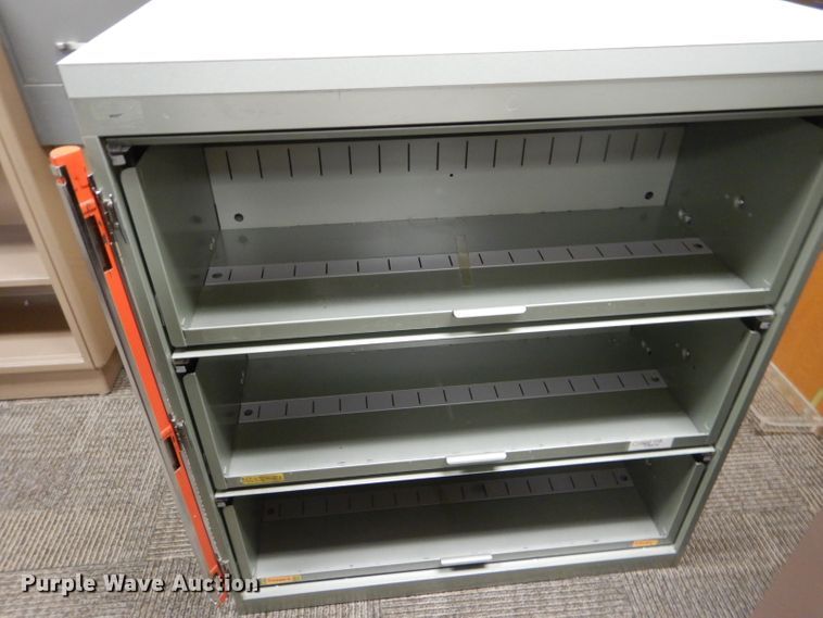 image for item GD9010 (8) file cabinets