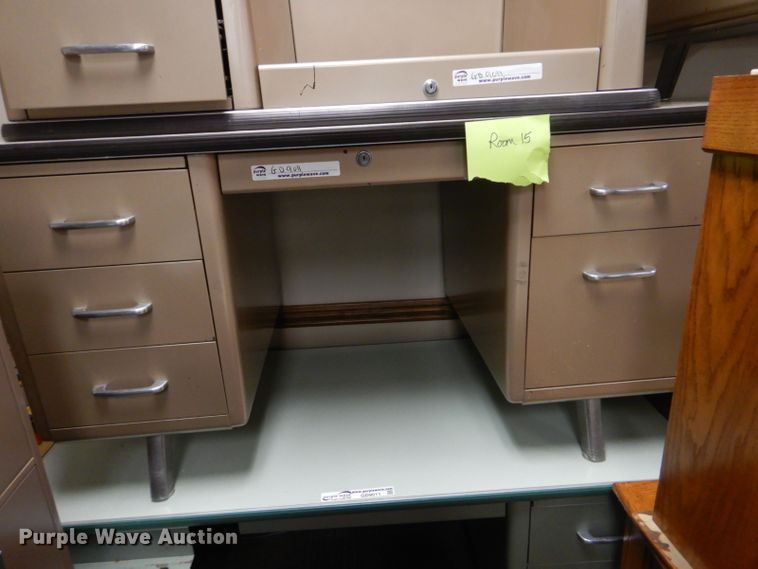 image for item GD9011 (6) metal desks