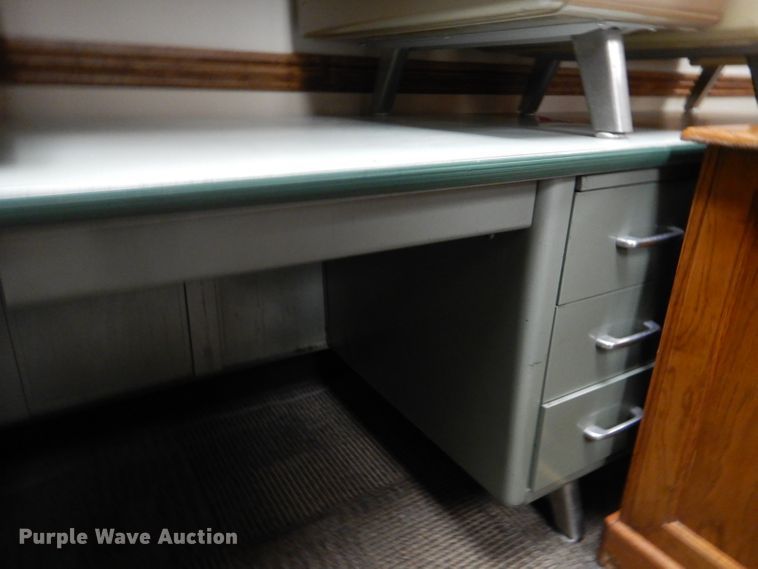 image for item GD9011 (6) metal desks