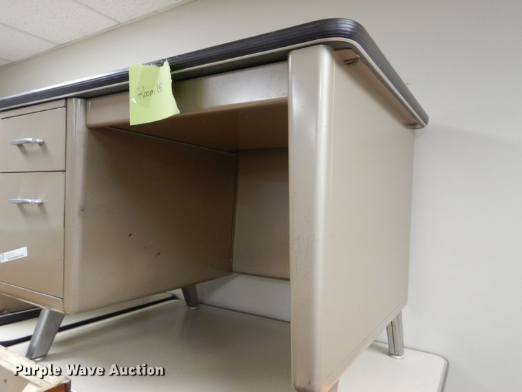 image for item GD9011 (6) metal desks
