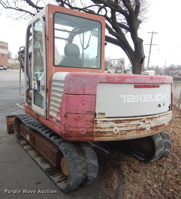 image for item GD9021 1999 Takeuchi TB070 mini excavator