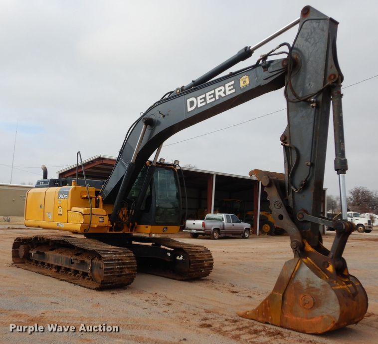 image for item GE9052 2012 John Deere 210G LC excavator