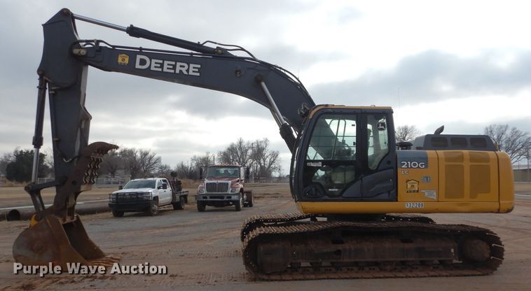 image for item GE9052 2012 John Deere 210G LC excavator