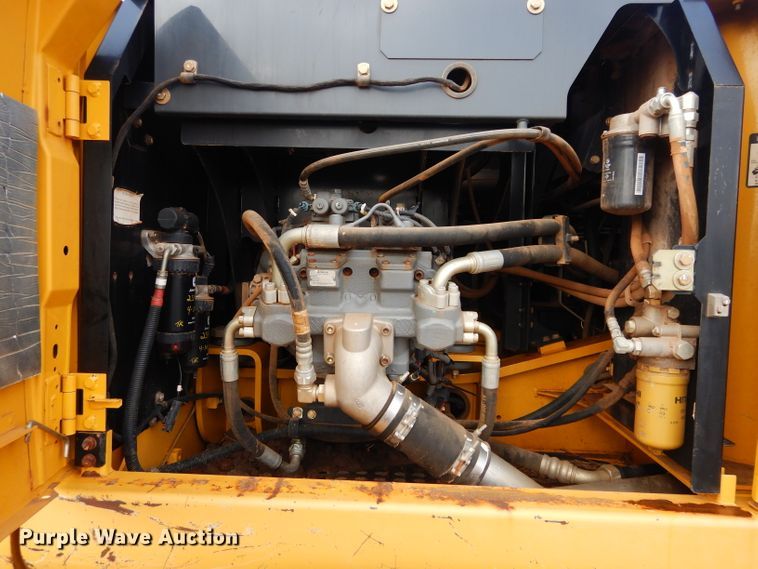 image for item GE9052 2012 John Deere 210G LC excavator