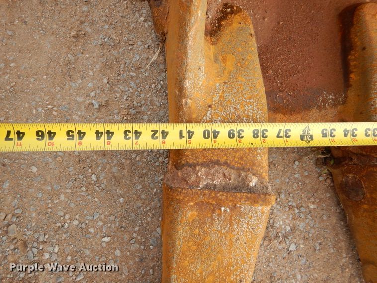 image for item GE9052 2012 John Deere 210G LC excavator