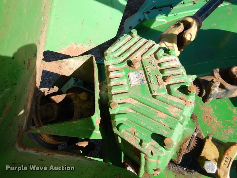 image for item GE9072 2016 John Deere CX15 batwing rotary mower