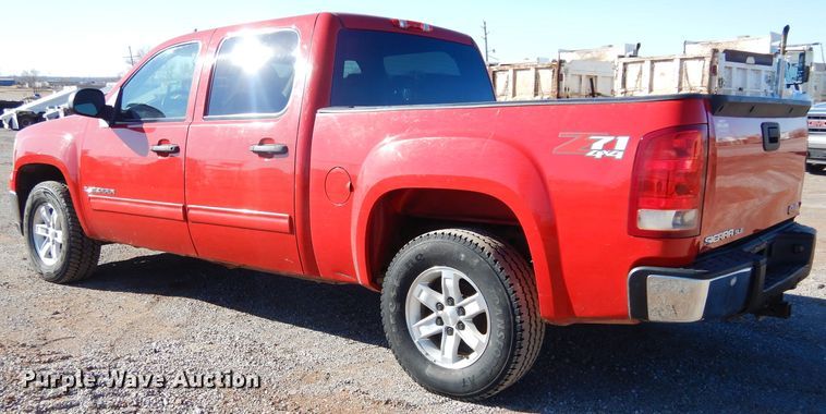 image for item GE9073 2008 GMC Sierra 1500 Crew Cab pickup truck