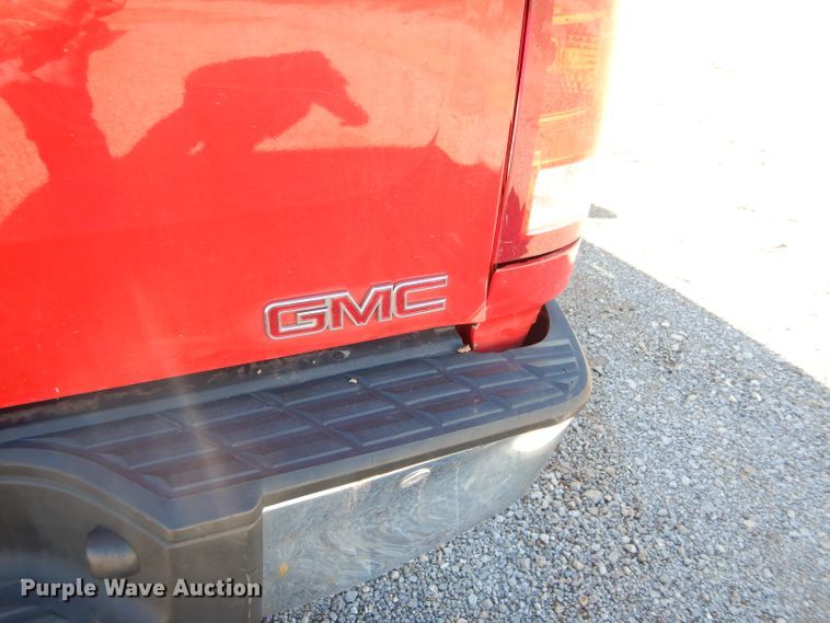 image for item GE9073 2008 GMC Sierra 1500 Crew Cab pickup truck