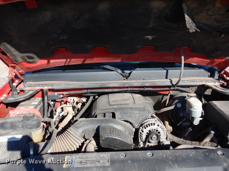 image for item GE9073 2008 GMC Sierra 1500 Crew Cab pickup truck