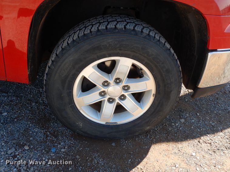 image for item GE9073 2008 GMC Sierra 1500 Crew Cab pickup truck