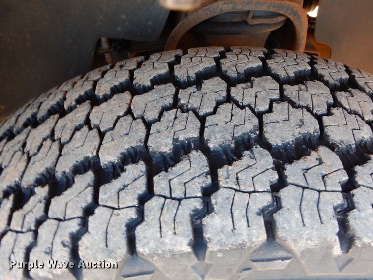 image for item GE9073 2008 GMC Sierra 1500 Crew Cab pickup truck