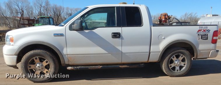 image for item GE9074 2006 Ford F150 SuperCab pickup truck