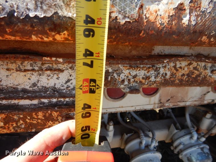 image for item GE9076 1981 Fruehauf EW end dump trailer