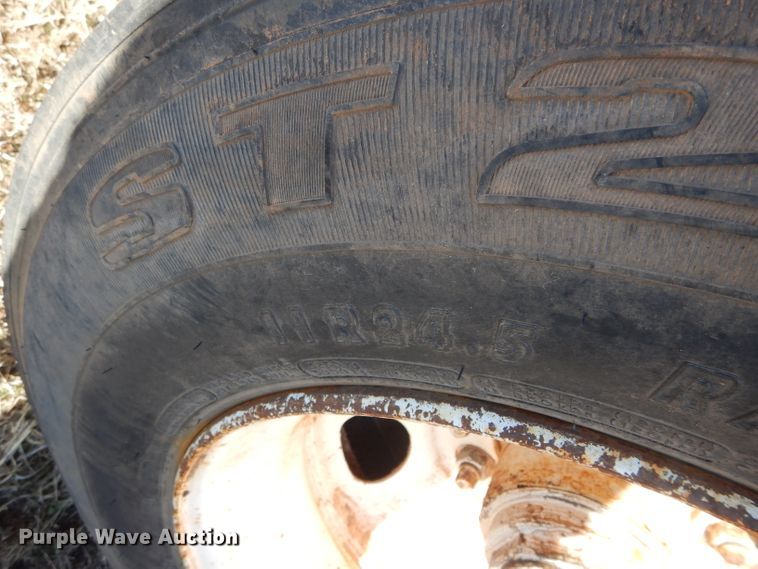 image for item GE9076 1981 Fruehauf EW end dump trailer