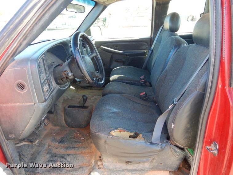 image for item GE9077 1999 Chevrolet Silverado 1500 Ext. Cab pickup truck