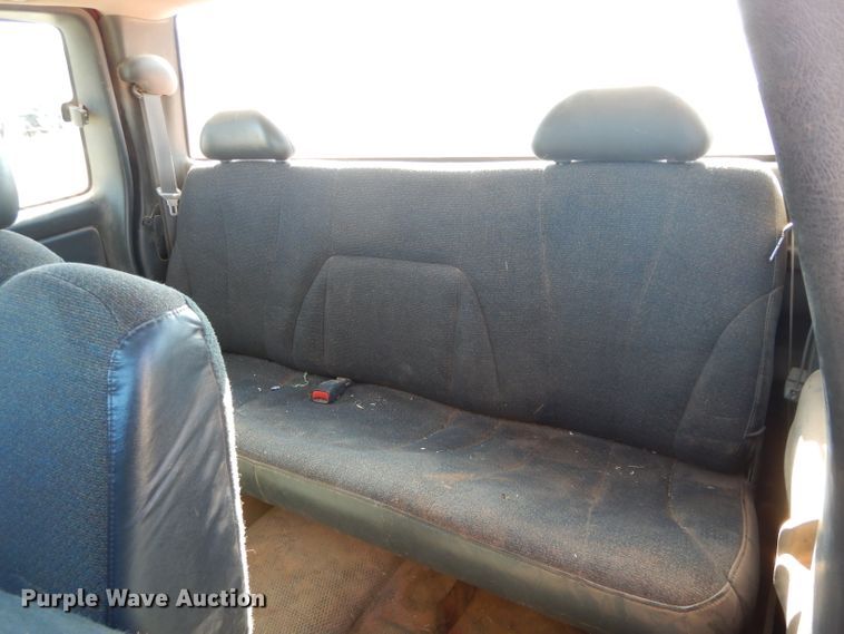 image for item GE9077 1999 Chevrolet Silverado 1500 Ext. Cab pickup truck