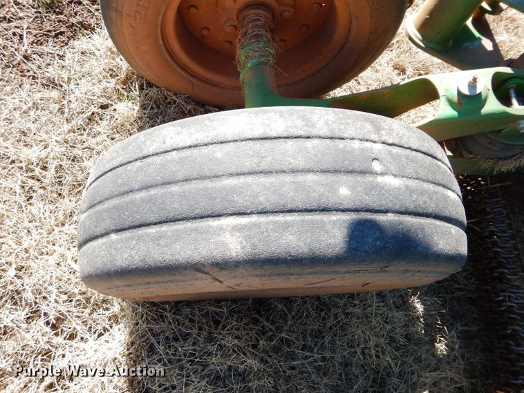 image for item GE9080 2014 John Deere CX15 batwing rotary mower