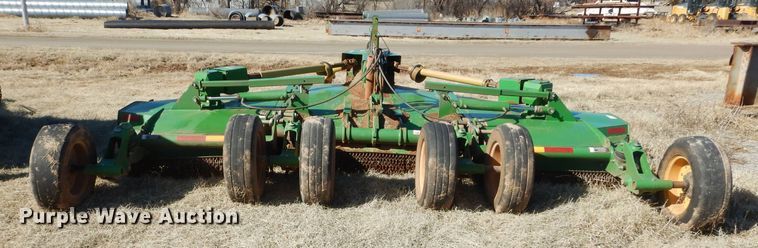 image for item GE9081 2014 John Deere CX15 batwing rotary mower