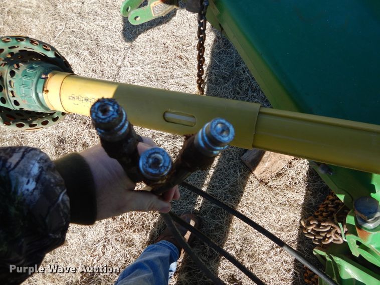 image for item GE9081 2014 John Deere CX15 batwing rotary mower