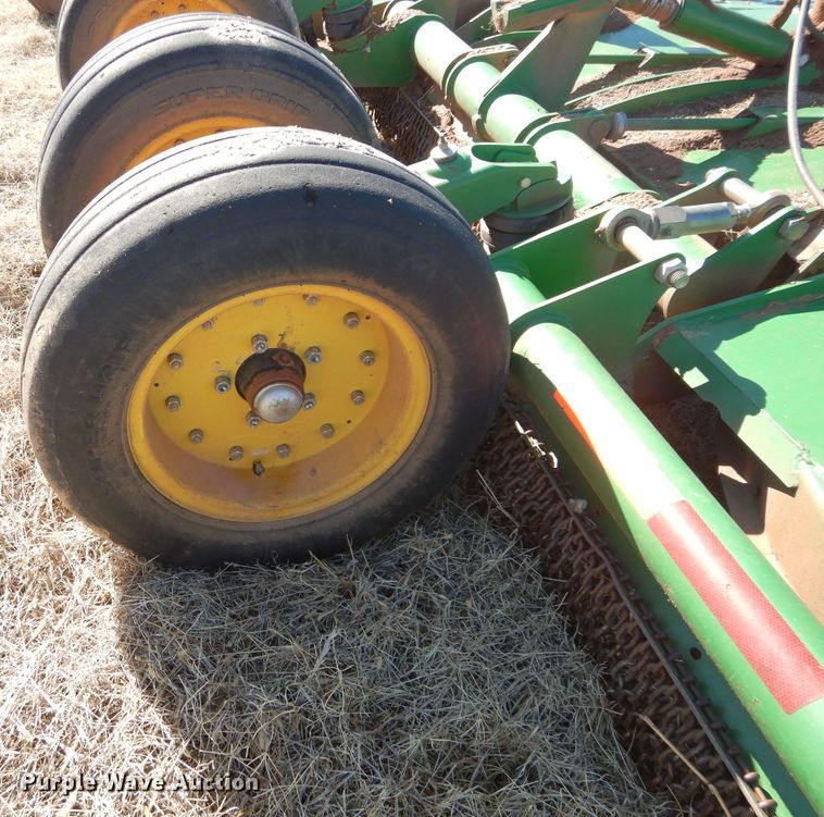 image for item GE9081 2014 John Deere CX15 batwing rotary mower