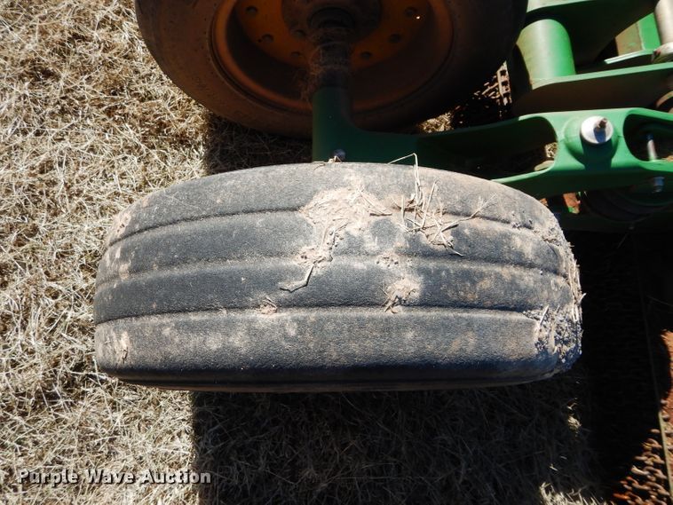 image for item GE9081 2014 John Deere CX15 batwing rotary mower