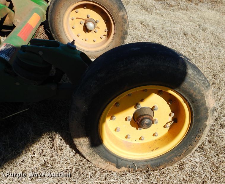 image for item GE9081 2014 John Deere CX15 batwing rotary mower