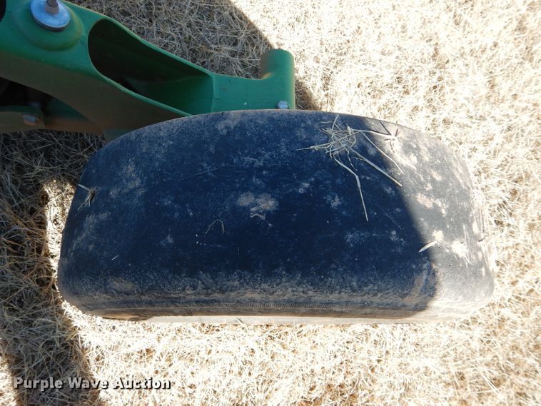 image for item GE9081 2014 John Deere CX15 batwing rotary mower