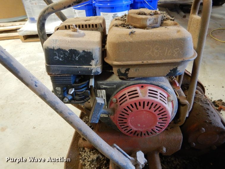 image for item GE9086 Multiquip plate compactor