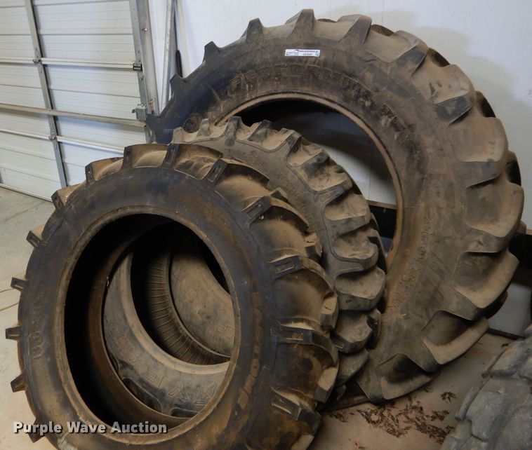 image for item GE9088 (3) tires